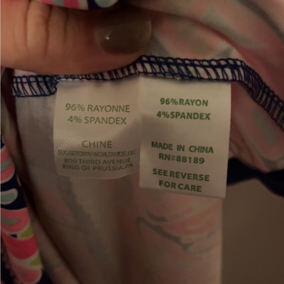 Lilly Pulitzer Emma Dress in “Banana Flambé Engineered Knit” Print. Size Medium - Picture 7 of 8